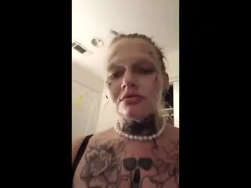 Stephaniepaige420  live sex cam