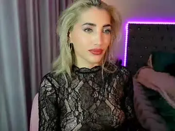 Tweety_twist  live sex cam