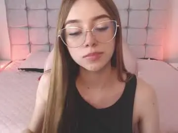 Alexaabad  live sex cam