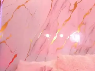 Dakotaferreti  live sex cam