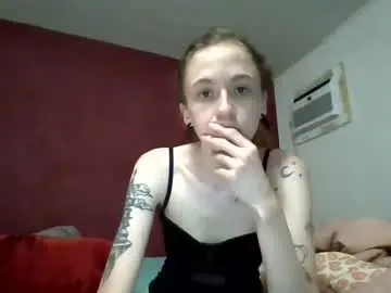 Ellamae2000  live sex cam