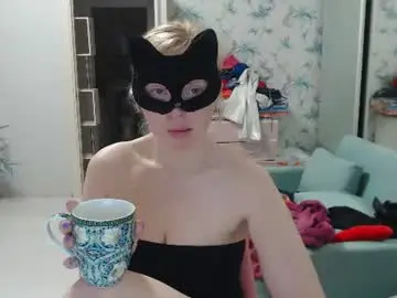 Emily_york18  live sex cam