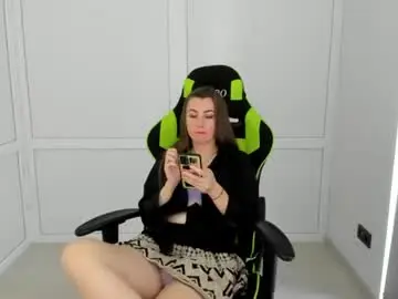 Hadleesunrize  live sex cam