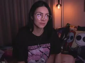Hollylinder_  live sex cam