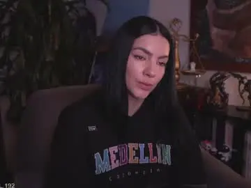 Hollylinder_  live sex cam