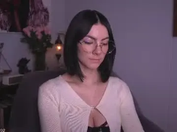 Hollylinder_  live sex cam