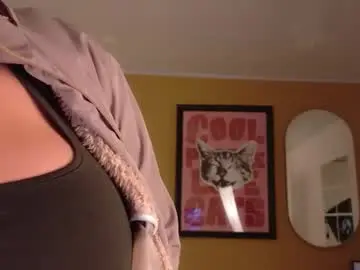 Maya_house  live sex cam