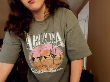 Naomi_di  live sex cam
