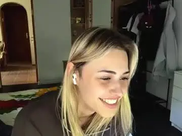 Ozellagranville  live sex cam