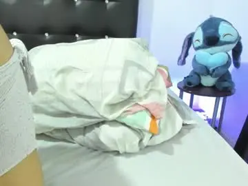 Sarah_lowee  live sex cam