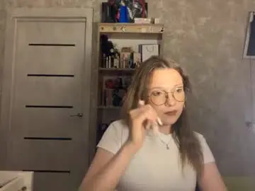 Savannahbrettmann  live sex cam