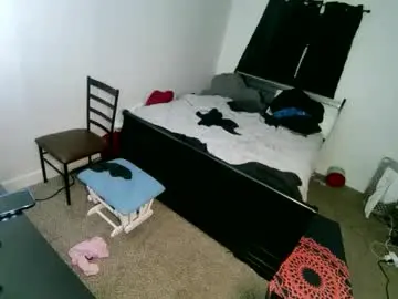 Squirtangel67  live sex cam