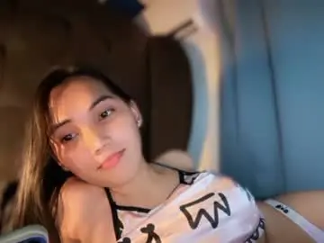Thalia_sunshine  live sex cam