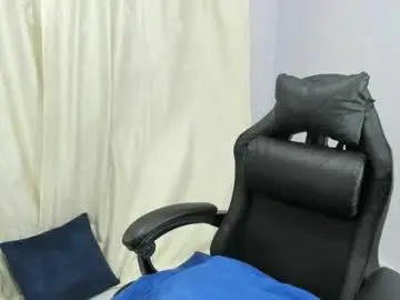 Zoesamara  live sex cam