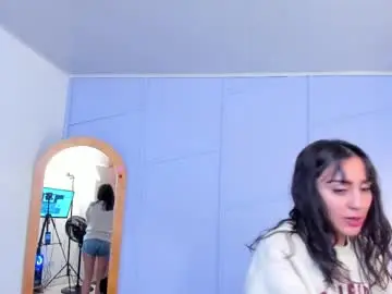 Alicecoule  live sex cam