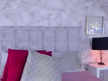 Ashleythompson69  live sex cam