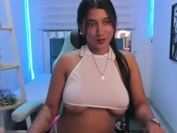 Aurora_blazee  live sex cam