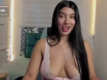 Aurora_blazee  live sex cam