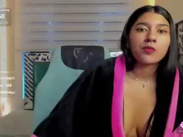Aurora_blazee  live sex cam