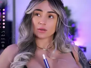 Babbyaisha  live sex cam