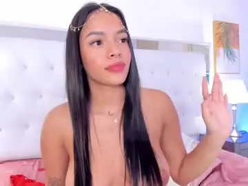 Chloe__evans_  live sex cam