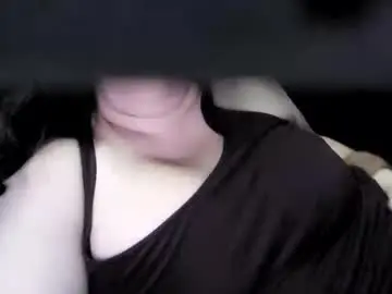 Curvymomy69  live sex cam