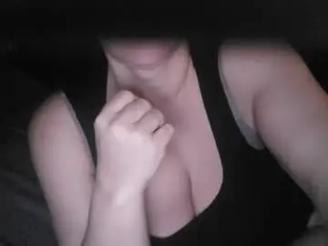 Curvymomy69  live sex cam