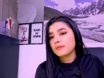 Emilygh1_  live sex cam