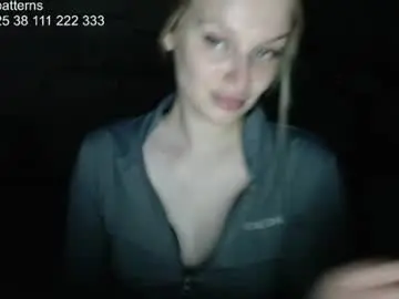 Foxfrromearth  live sex cam