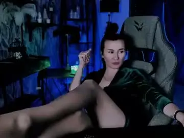 Golden_dragones  live sex cam