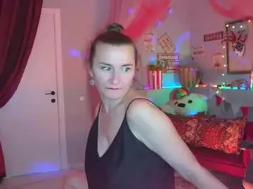 Golden_dragones  live sex cam