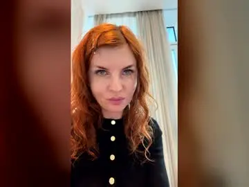 Julliamuse  live sex cam