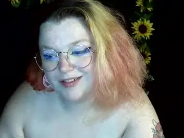 Lilredlion  live sex cam