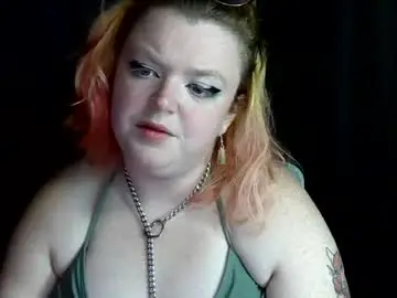 Lilredlion  live sex cam