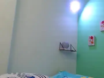 Lisbethorney18  live sex cam