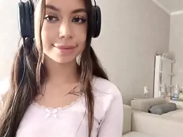 Lovekellan  live sex cam