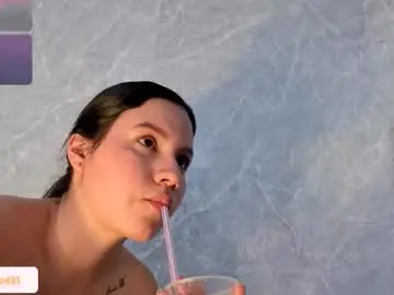 Mia_reys  live sex cam