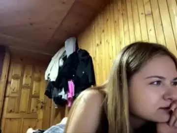 Nickastrong  live sex cam