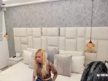 Samanthaa_hill  live sex cam
