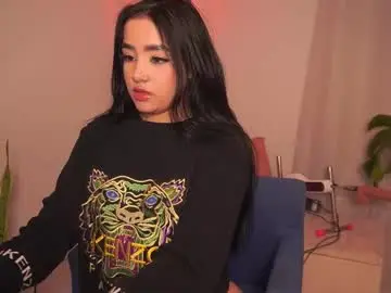 Sharlotte_evanns  live sex cam