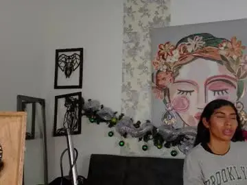 Taty_miller  live sex cam