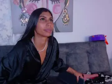 Taty_miller  live sex cam