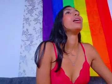 Taty_miller  live sex cam