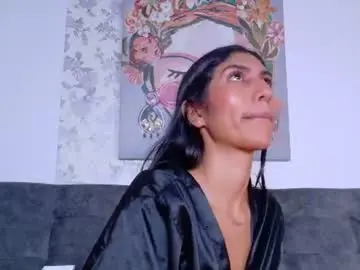Taty_miller  live sex cam