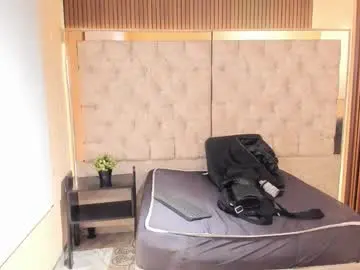 _weird_sativa  live sex cam