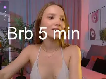 Adria_arjona  live sex cam