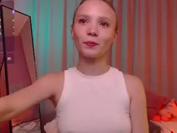 Adria_arjona  live sex cam