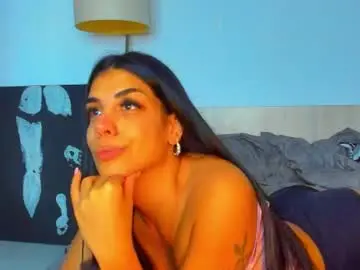 Aylinhazell  live sex cam