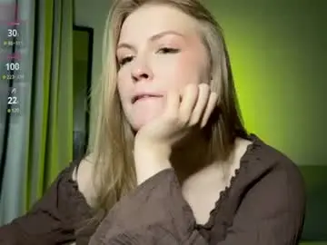Ciripizdec  live sex cam
