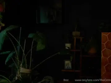 Crimsonfrequency  live sex cam